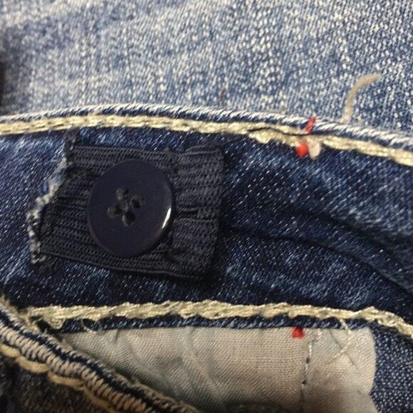 Free style denim shorts. Size 10 - Picture 5 of 5